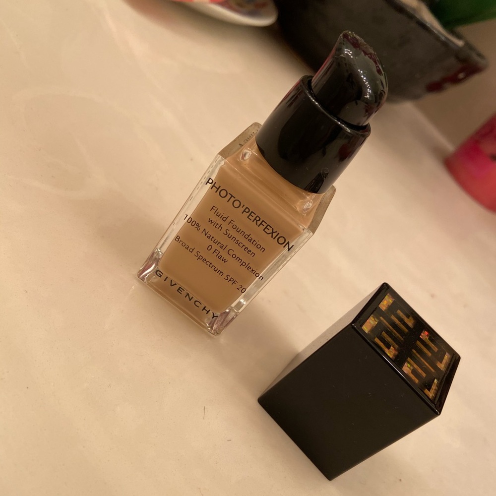 Givenchy Photo Perfexion foundation